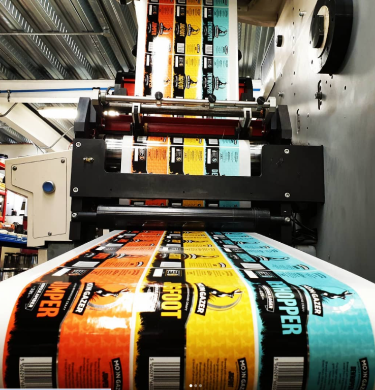 vies of a printing press in action